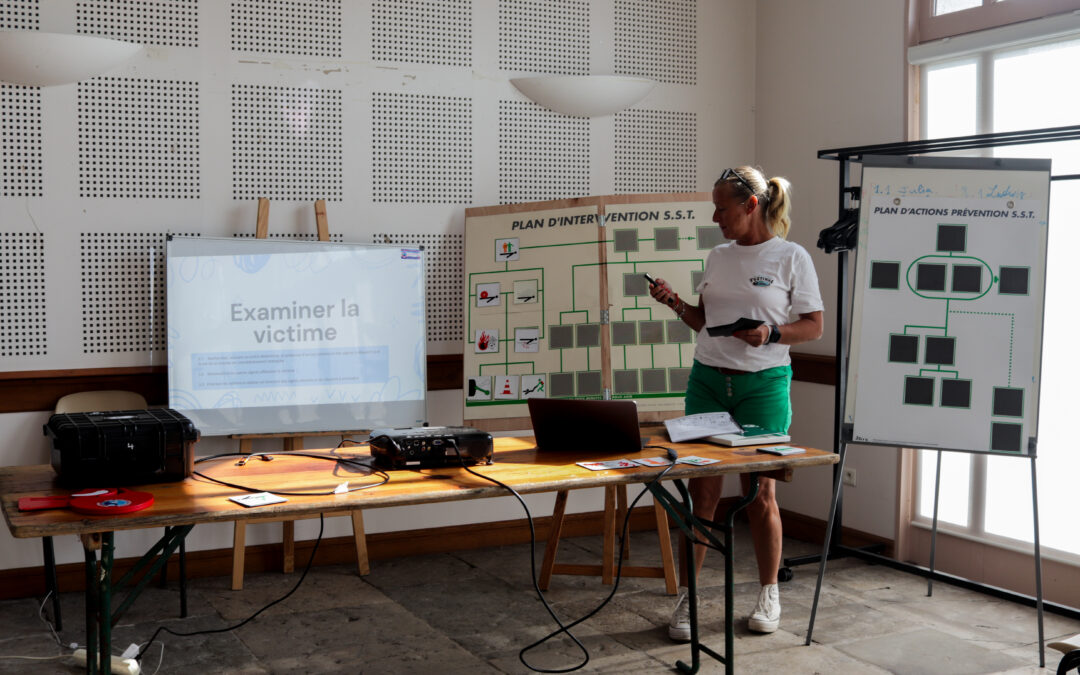 Devenir formateur de Sauveteurs Secouristes du Travail (FoSST)