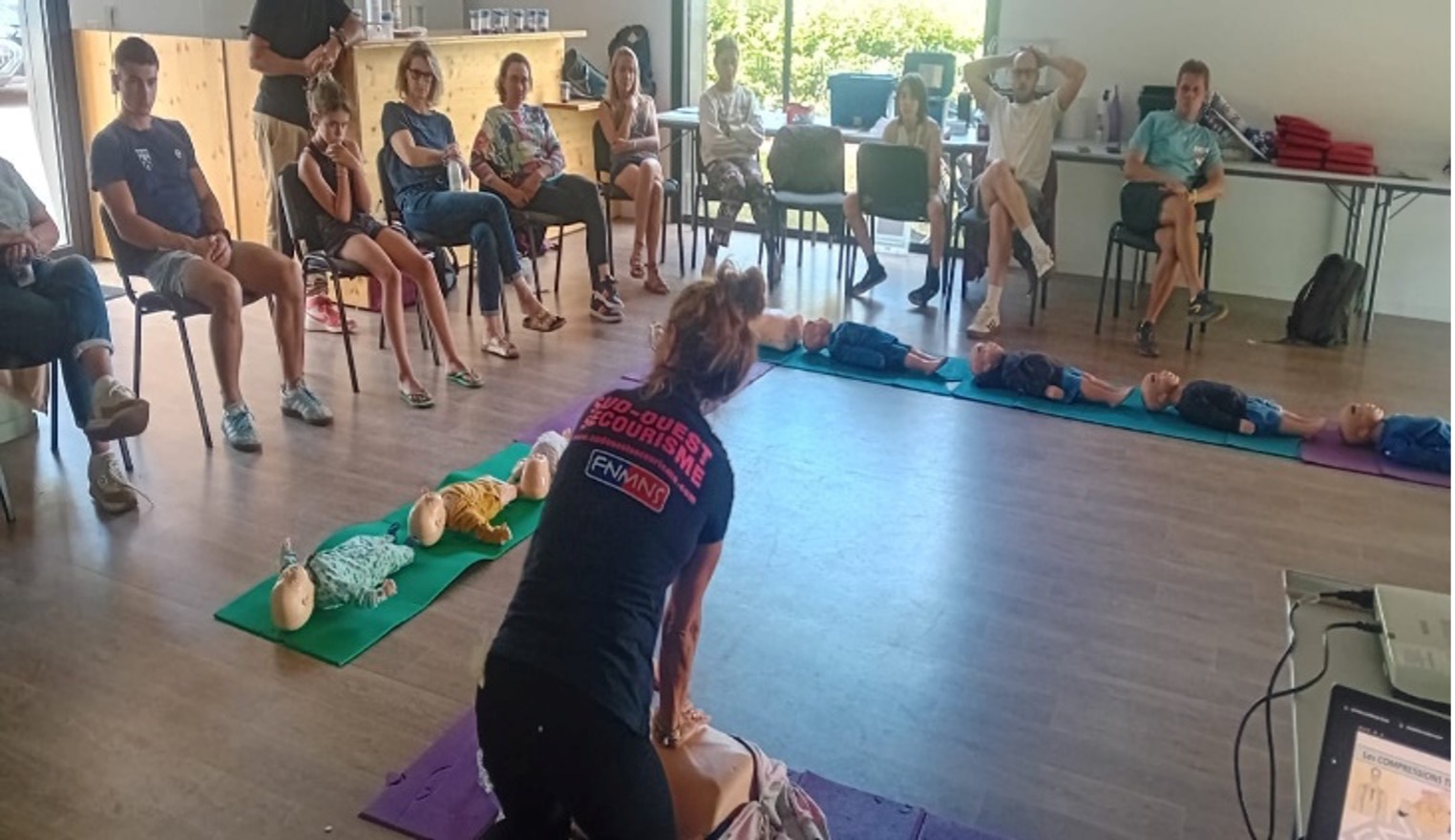 Formateur aux Premiers Secours en Equipe  (PAE F PSE)